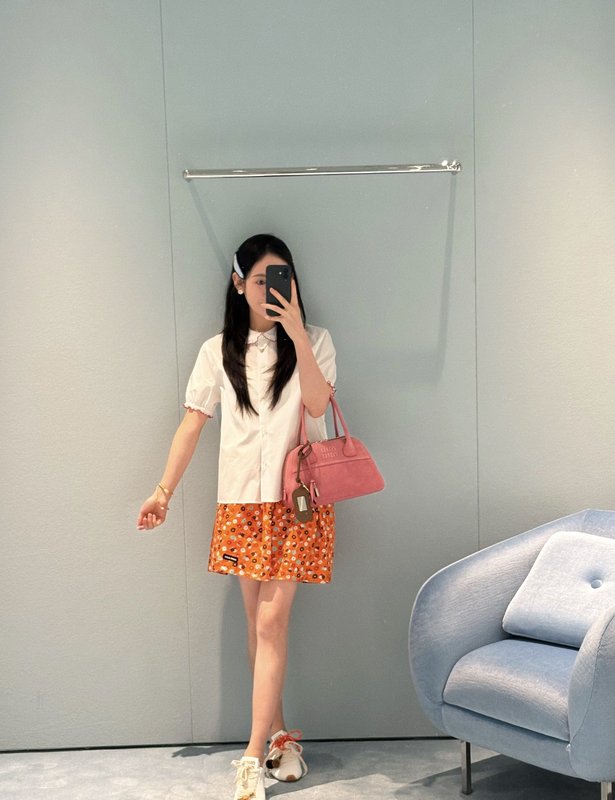 미우미우 프릴 칼라 반팔 셔츠 001-232235