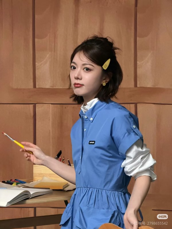 미우미우 화이트 칼라 웨이스트 셔츠 원피스 001-232281