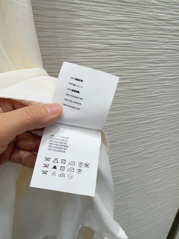 미우미우 클래식 디자인 원피스 001-232298