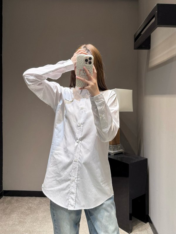 미우미우 스트라이프 루즈핏 셔츠 001-232302