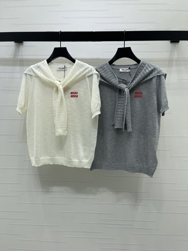 미우미우 니트 숏슬리브 숄 탑 001-232325