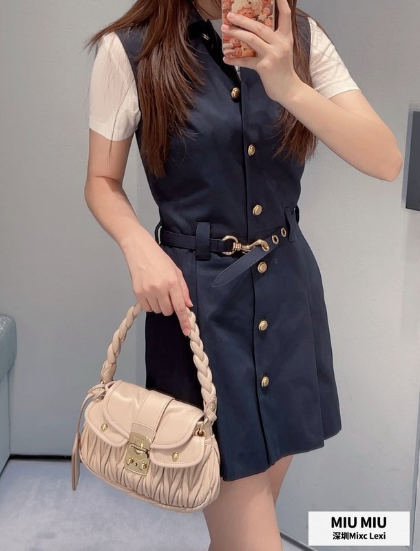 미우미우 스타일 네이비 민소매 셔츠 원피스 001-232358
