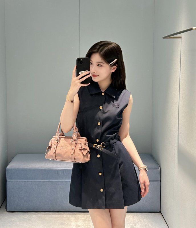미우미우 스타일 네이비 민소매 셔츠 원피스 001-232358