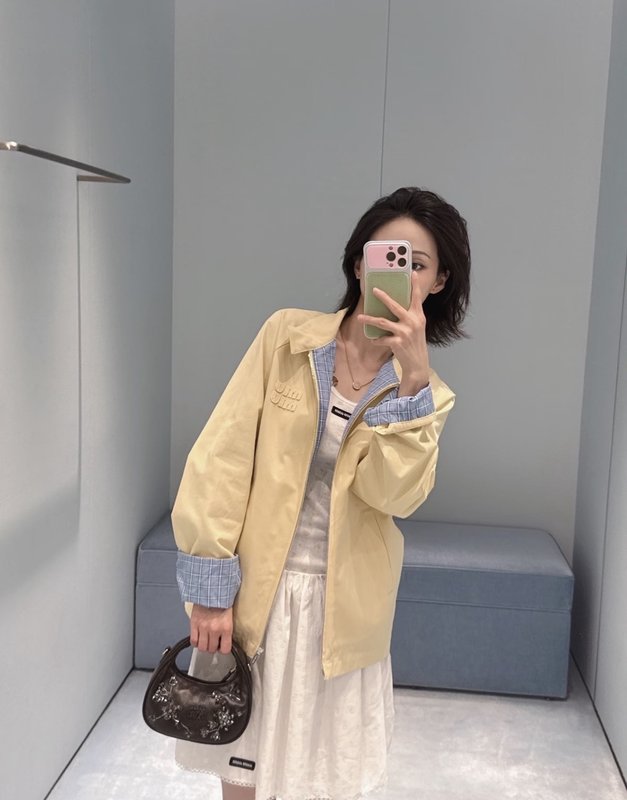 미우미우 스타일 자수 A 라인 미니스커트 001-232391