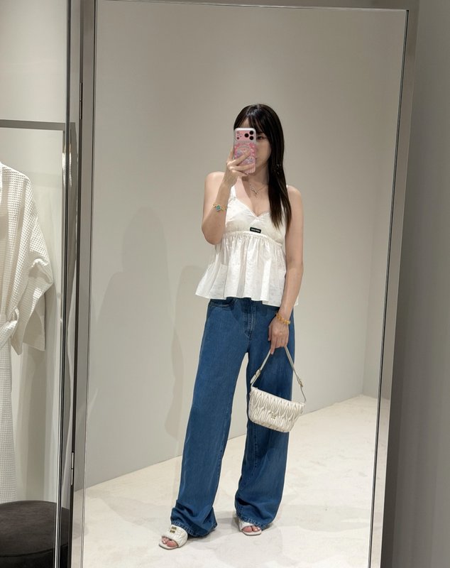 미우미우 스타일 화이트 레이스 자수 V 넥 민소매 원피 001-232396
