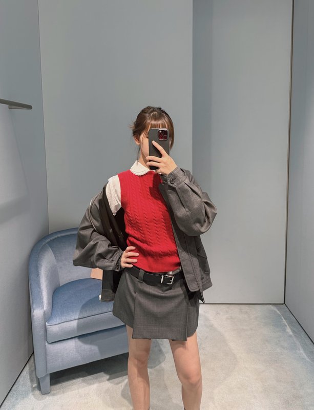 미우미우 울 혼방 플리츠 스커트 001-232455