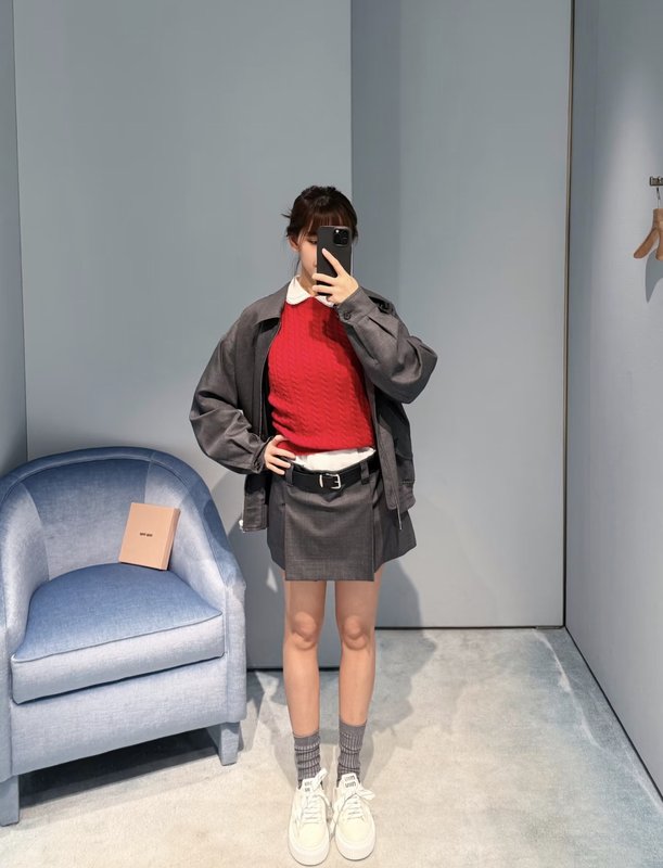 미우미우 울 혼방 플리츠 스커트 001-232455