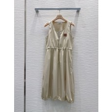 미우미우 뉴 슬리브 원피스 심플 우아 001-232474