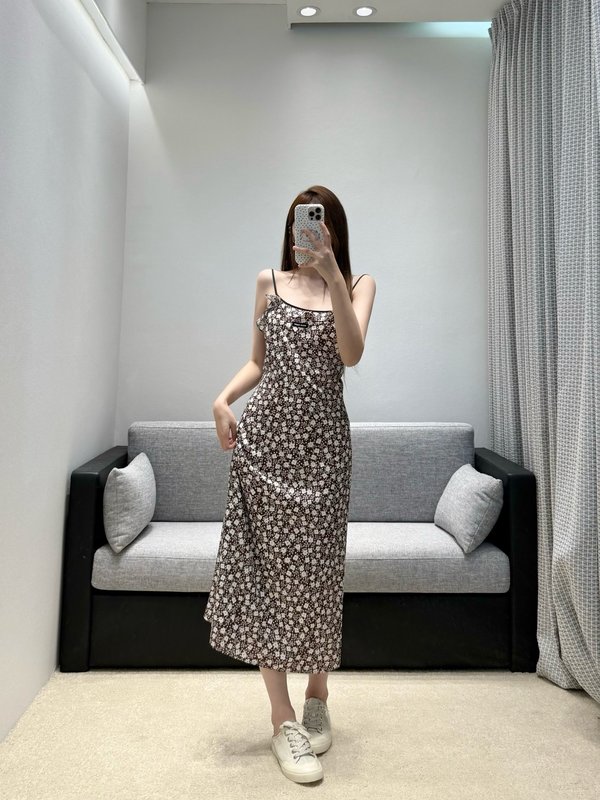 미우미우 브라운 플라워 패턴 슬림 원피스 001-232488