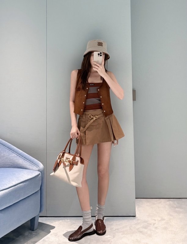 미우미우 스타일 카멜 브라운 플리츠 스커트 001-232520