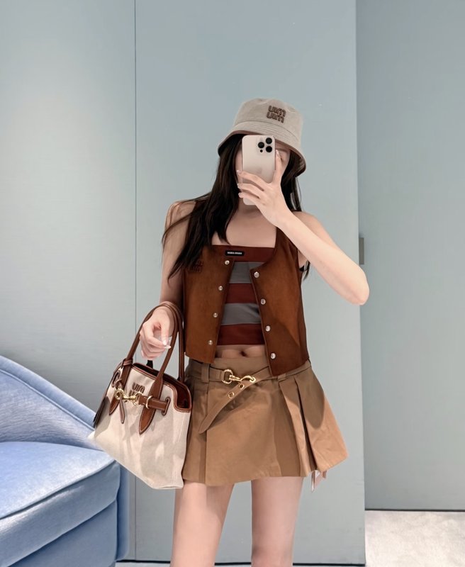 미우미우 스타일 카멜 브라운 플리츠 스커트 001-232520