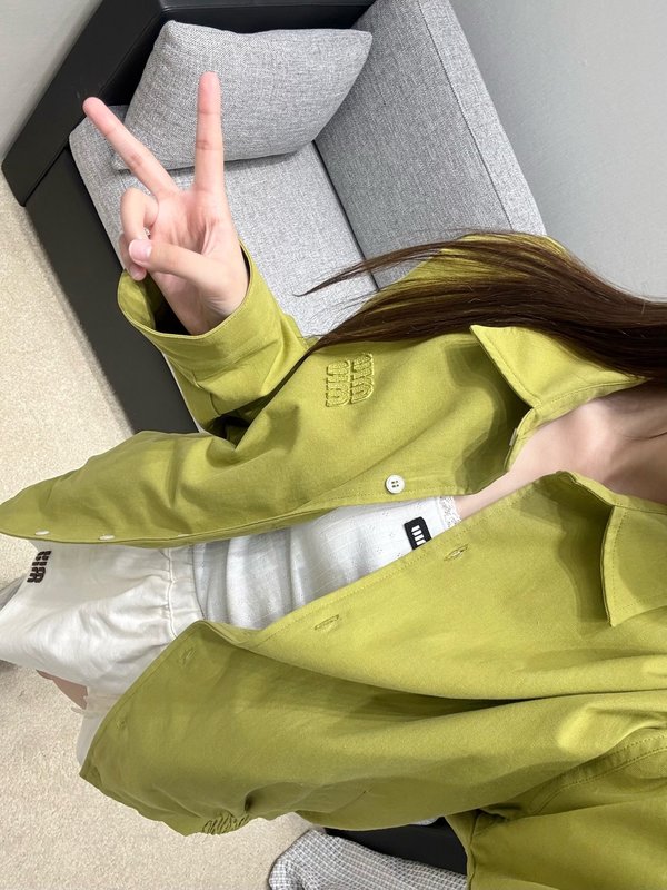 라이트 블루 칼라 지퍼 자켓 아우터 001-232563