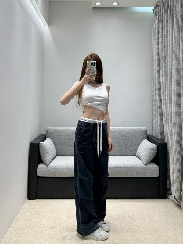 미우미우 딥네이비 워싱 와이드 팬츠 001-232611