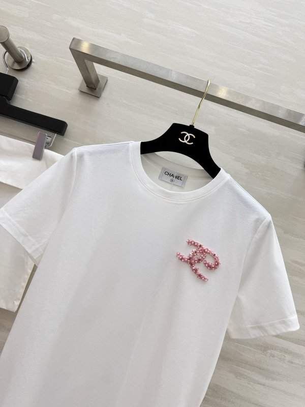 샤넬 진주 장식 숏슬리브 티셔츠 001-232829