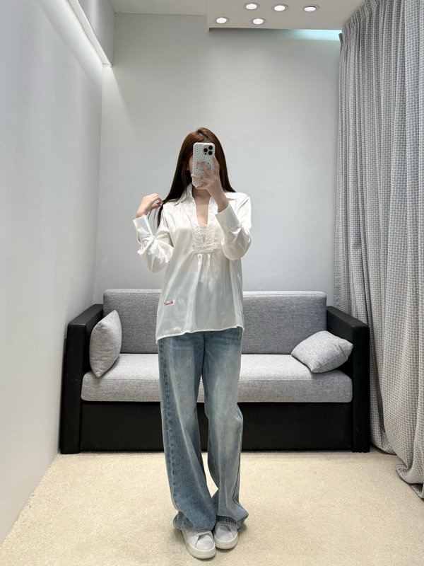 샤넬 새틴 레이스 자수 셔츠 001-232966