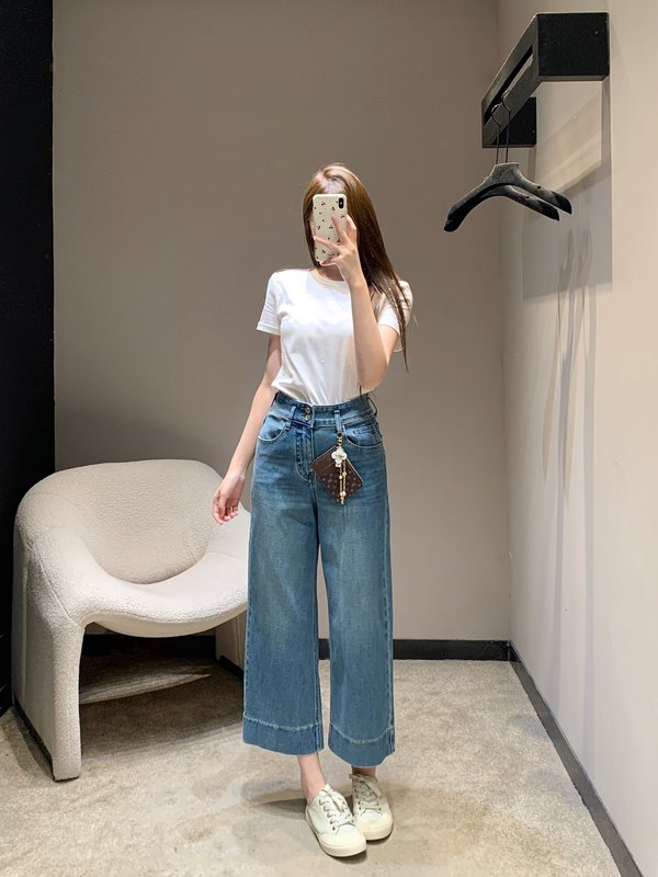 루이비통 메탈 플라워 체인 가방 데님 팬츠 001-233150