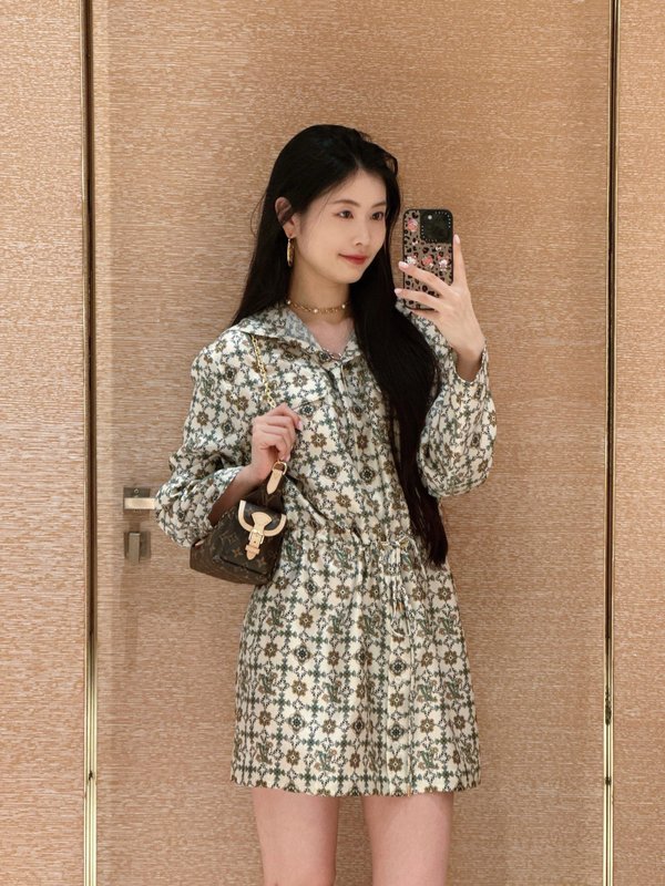 루이비통 클래식 모노그램 실크 셔츠 원피스 001-233236