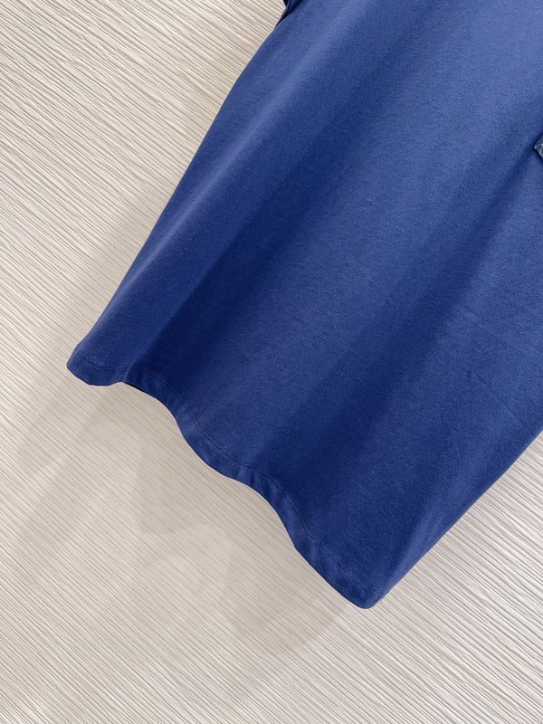 루이비통 여성 심플 반팔 티셔츠 001-233283