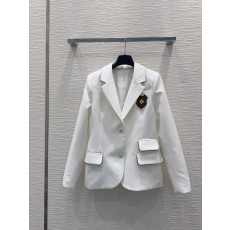 심플하고 고급스러운 재킷 001-233320