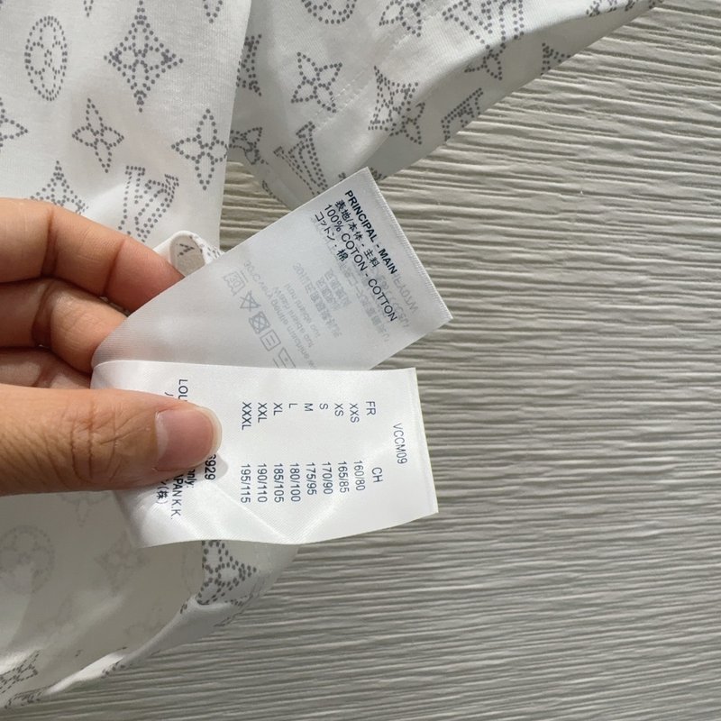 루이비통 여성용 심플 티셔츠 001-233335
