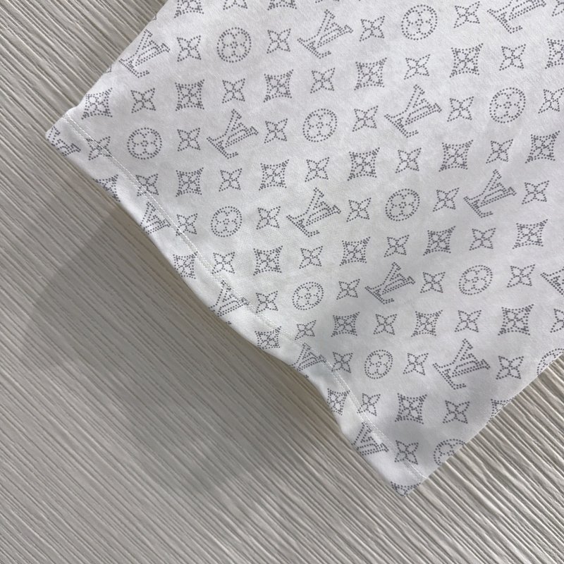 루이비통 여성용 심플 티셔츠 001-233335