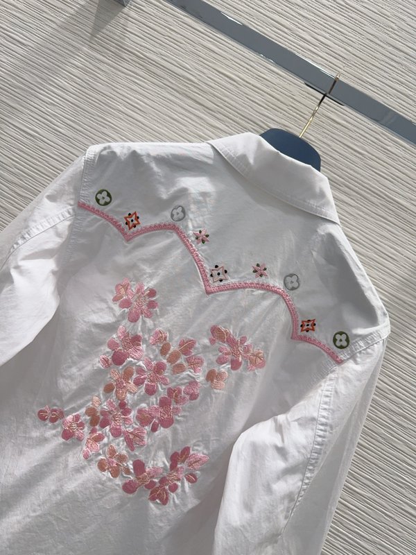 루이비통 입체 커팅 셔츠 001-233382