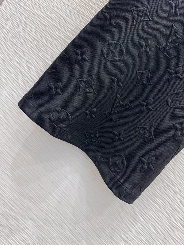 루이비통 신상 부드러운 상의 001-233399
