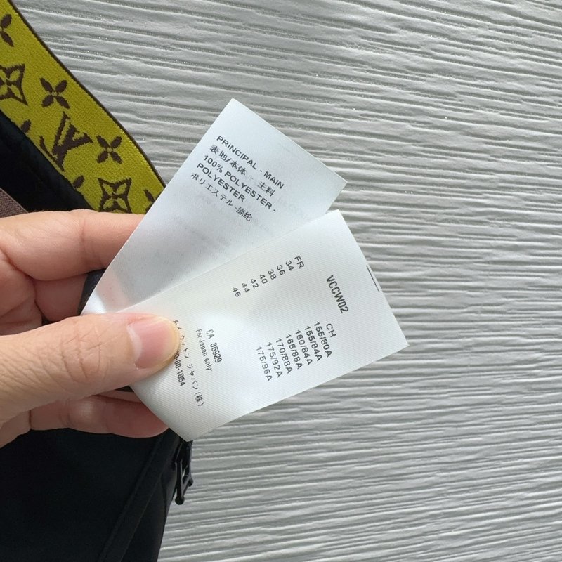 루이비통 여성 요가 운동 쇼츠 001-233414