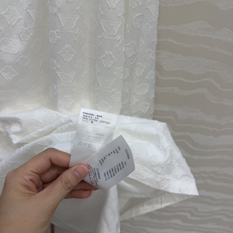 루이비통 모노그램 자수 U 넥 민소매 원피스 001-233492