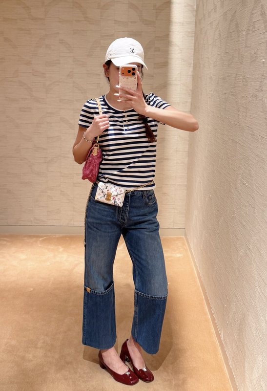 루이비통 블루 화이트 스트라이프 헨리넥 반팔 티셔츠 001-233501