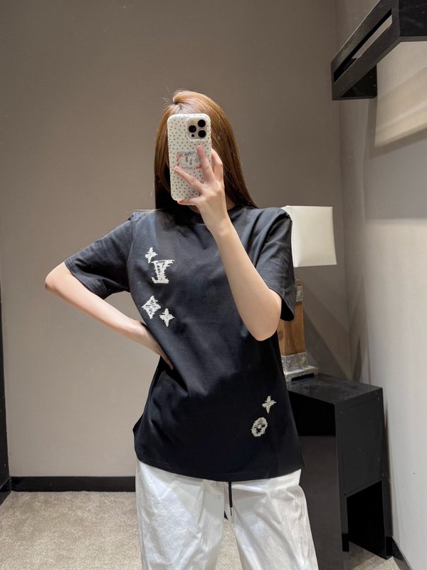 루이비통 헤비 엠브로이더리 반팔 티셔츠 001-233506