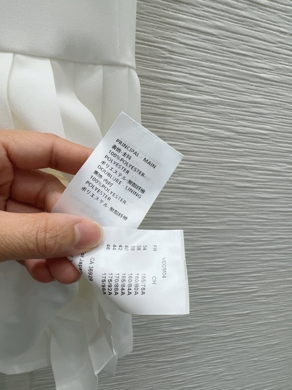 루이비통 뉴 화이트 민소매 원피스 001-233520