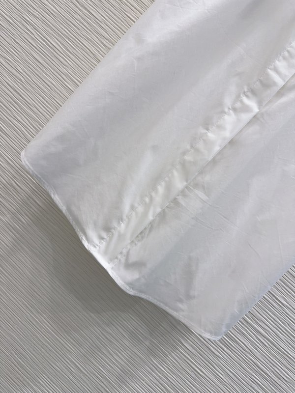 루이비통 스테레오 커팅 베스트 셔츠 001-233625