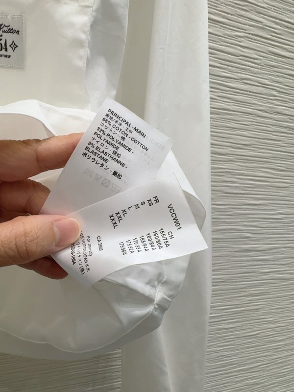루이비통 스테레오 커팅 셔츠 001-233642