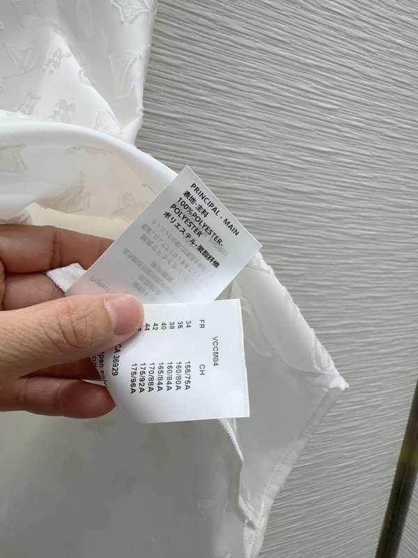 루이비통 자카드 컷팅 원피스 001-233659