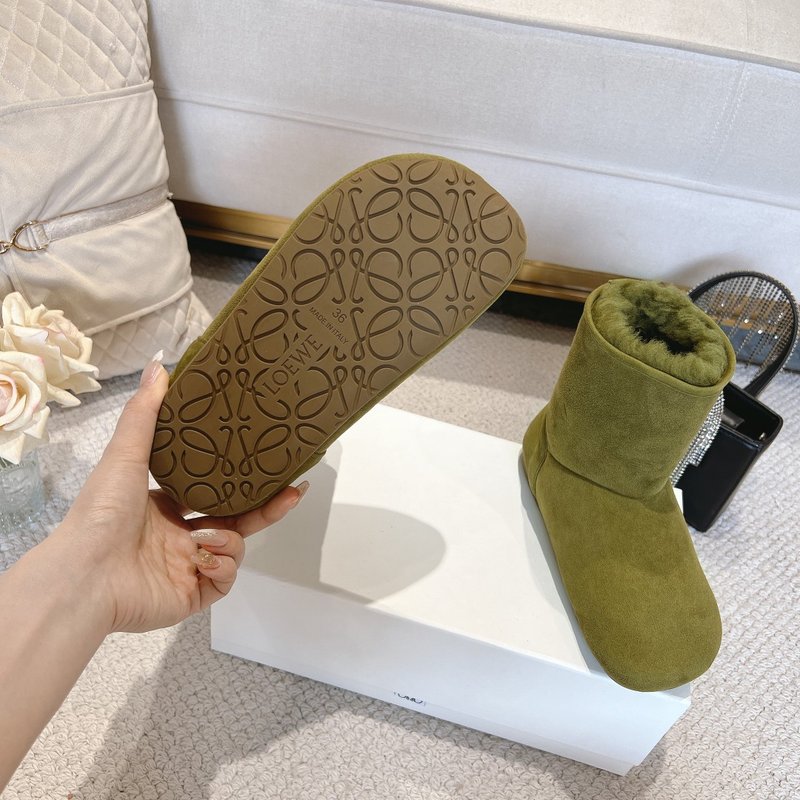 로에베 양모 일체형 스노우 부츠 001-233691