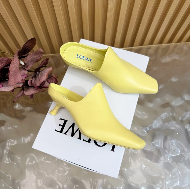 로에베 뉴 뮬 하프슬리퍼 캣힐 샌들 001-233695