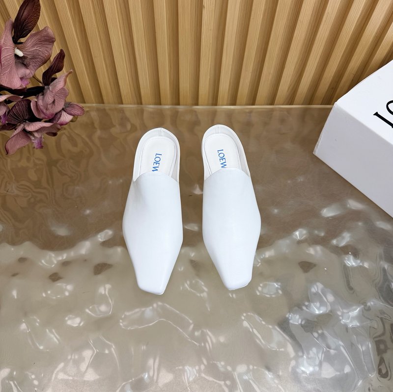 로에베 뉴발 뮬 힐 슬리퍼 001-233696