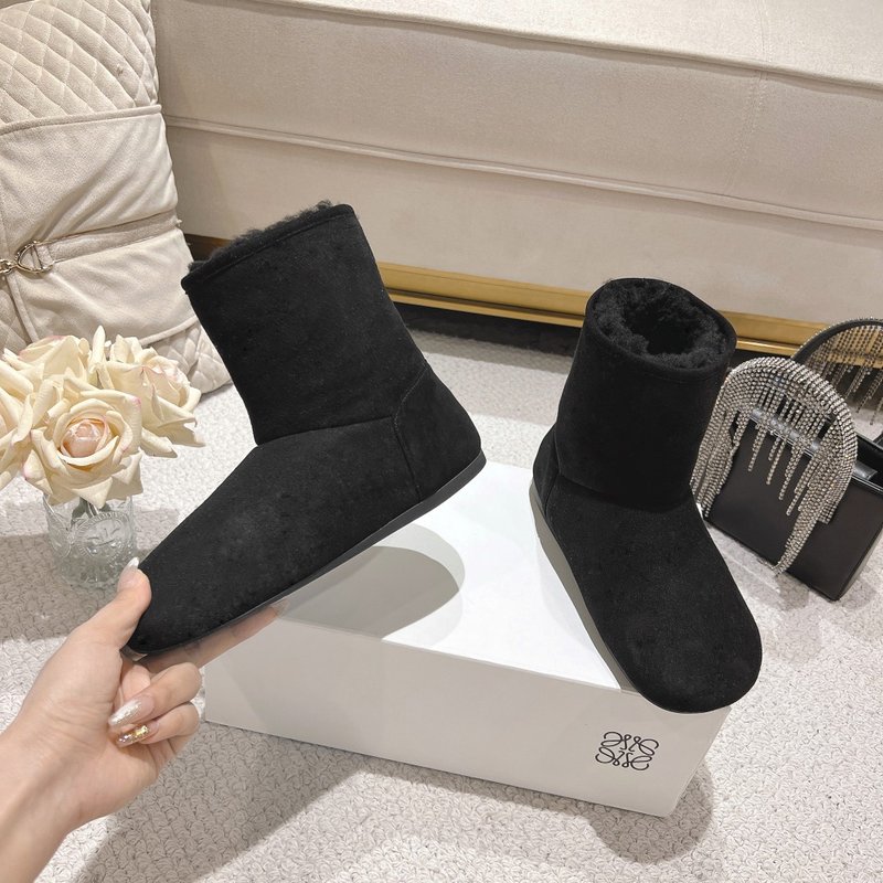 로에베 양모 일체형 스노우 부츠 001-233701