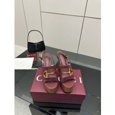 구찌 D 자 말衔 클립 양가죽 샌들 001-233863