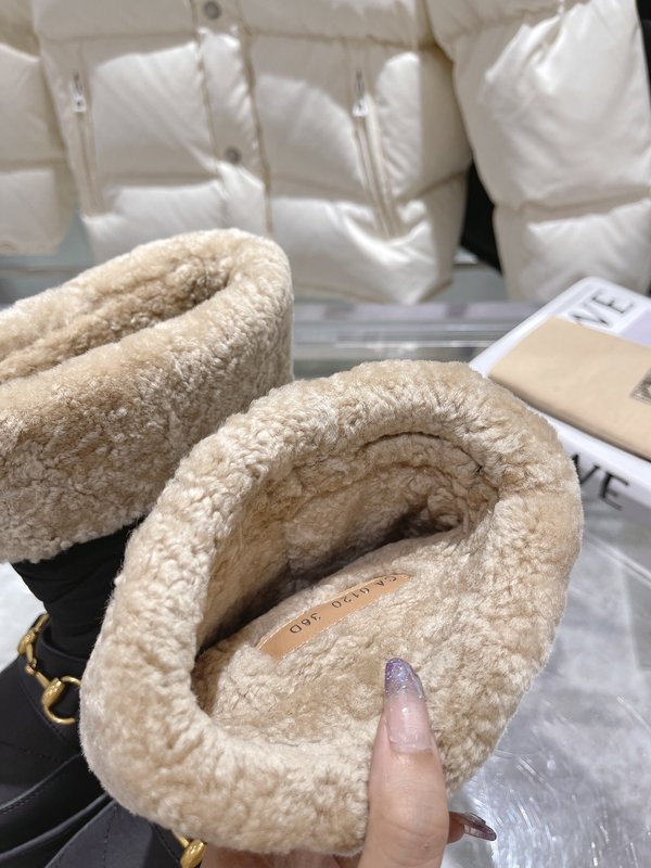 구찌 울스킨 일체형 스노우 부츠 001-233888