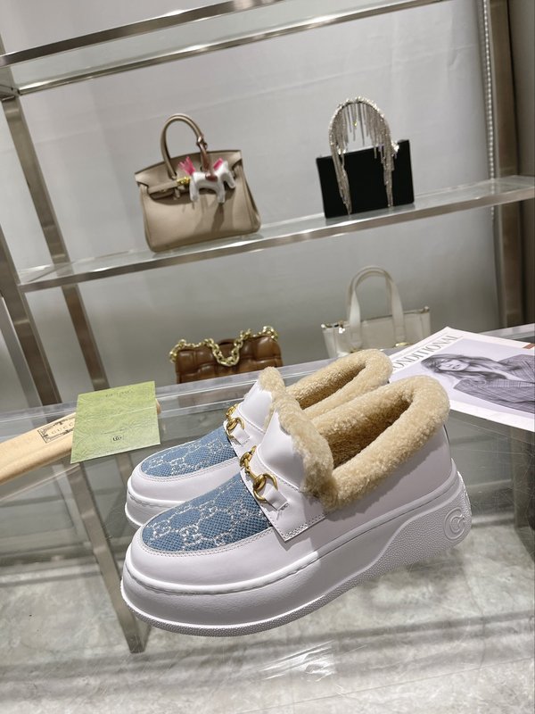 구찌 울 블렌드 말衔扣 로퍼 스노우 부츠 001-233893