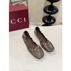 구찌 프리마 시리즈 여성 플랫 발레리나 슈즈 001-233972