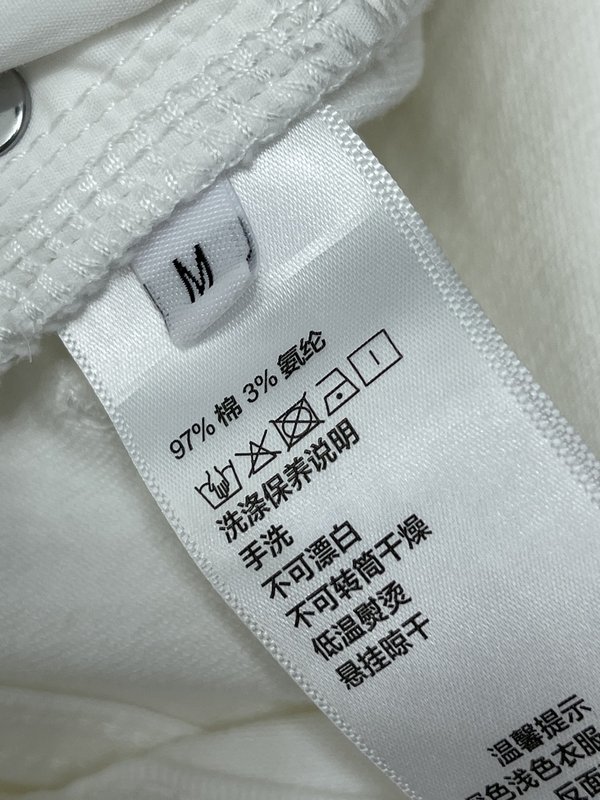 로에베 자수 로고 화이트 스트레이트 진 001-234042