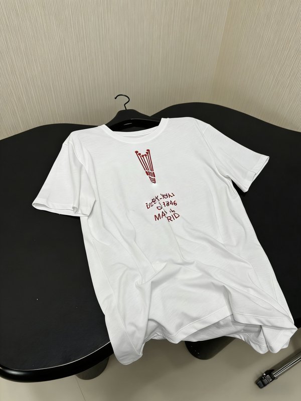 로에웨 주름 코튼 블렌드 루즈핏 티셔츠 001-234085