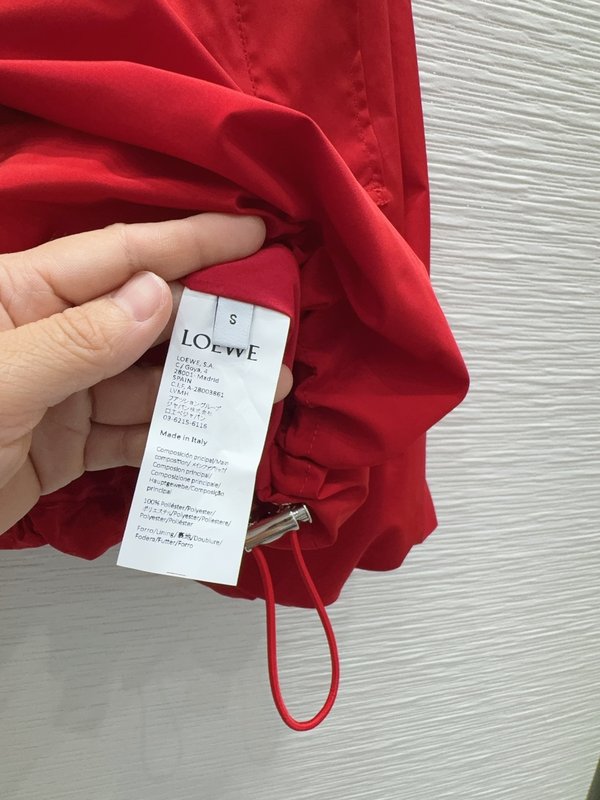 로에베 입체 커팅 재킷 001-234100