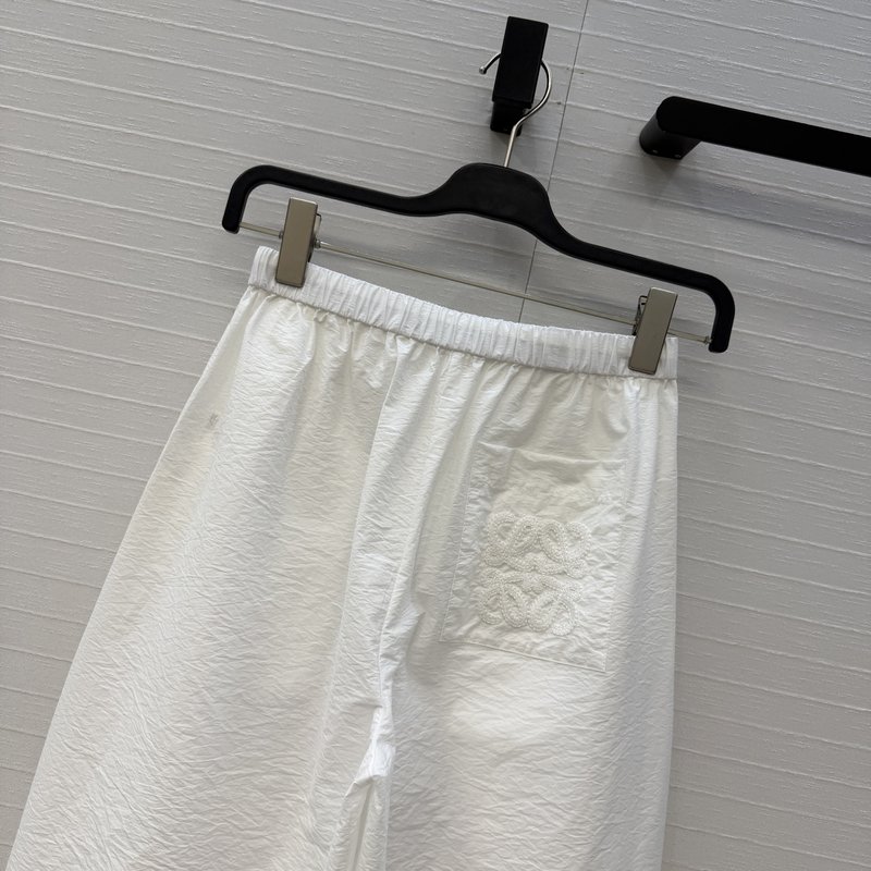 로에베 로고 패치 자수 캐주얼 팬츠 001-234148