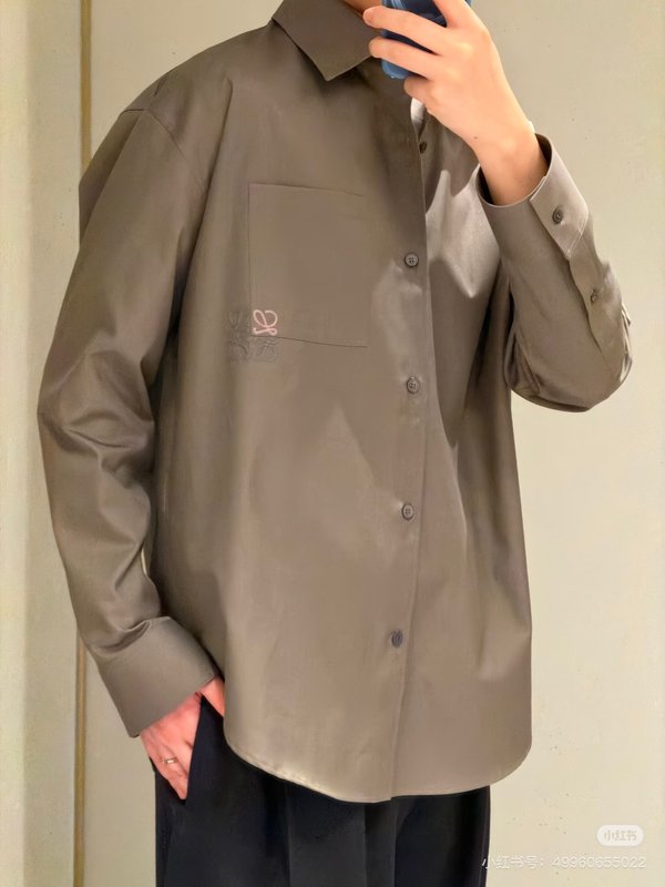 로에베 컬러 블록 로고 자수 칼라 셔츠 001-234213