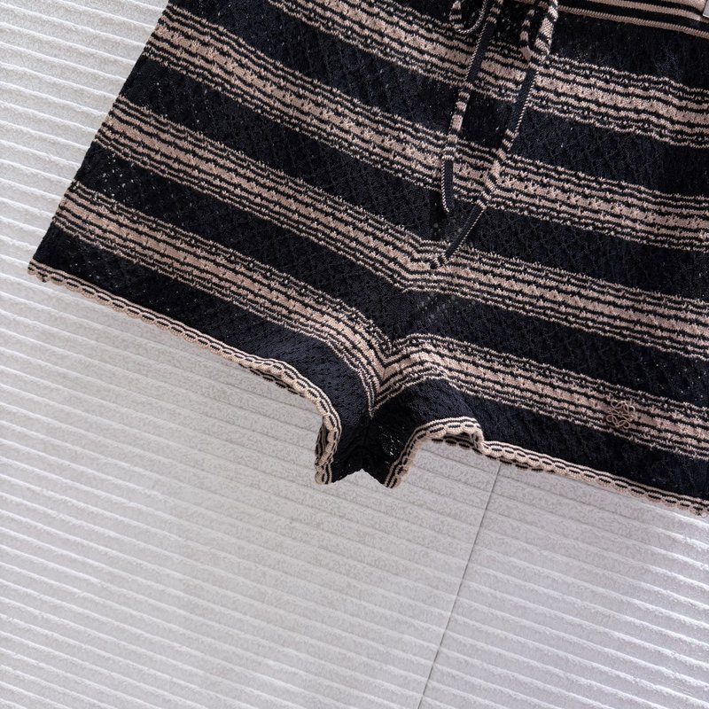 로에베 스트라이프 니트 숏팬츠 001-234230