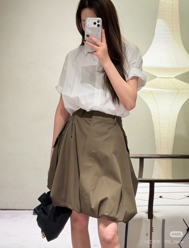 로에베 올리브그린 불규칙 버블 스커트 001-234278